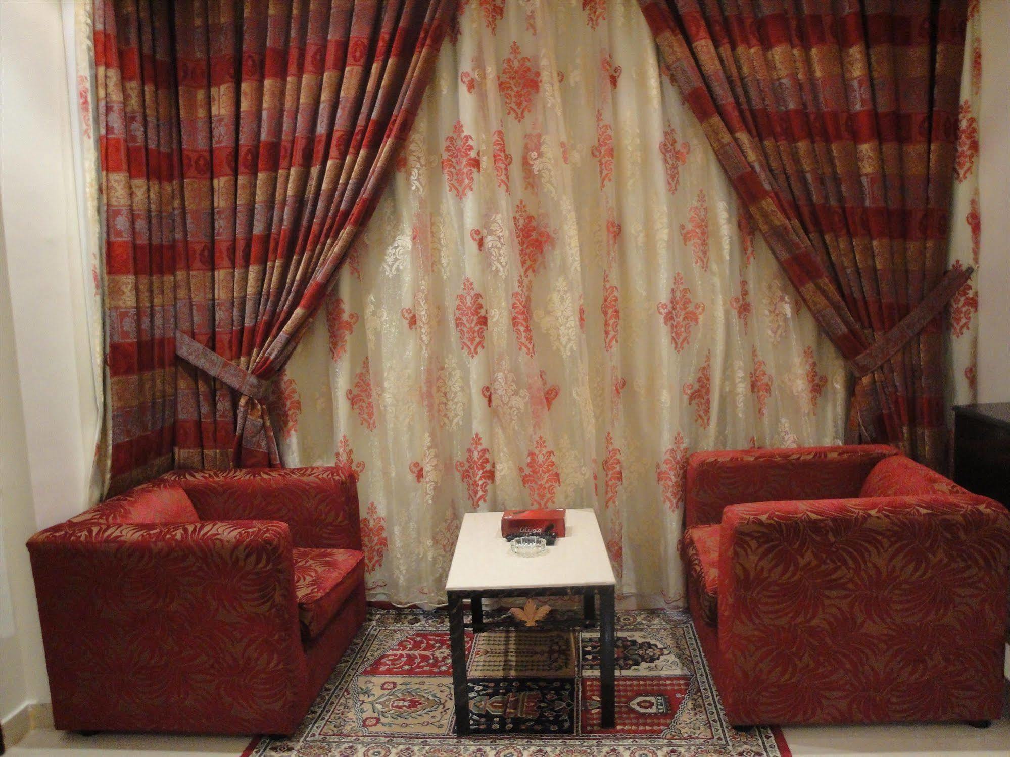 Marina Royal Hotel Suites Koweït Extérieur photo